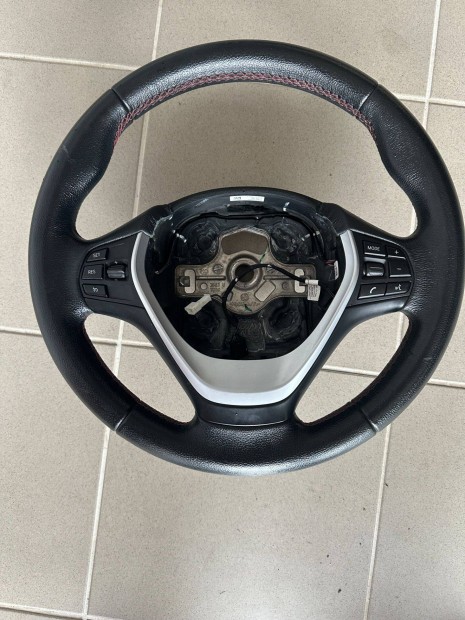 BMW F30 2014-es bőr multikormány