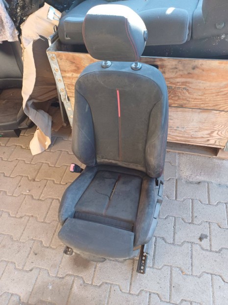 BMW F30 F31 Bal elsö Sport ülés