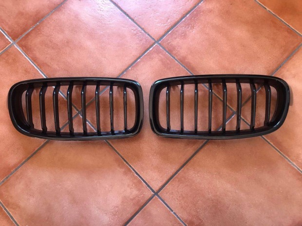 BMW F30 F31 F35 (3-as limusin, touring) vese / lakk fekete Sport
