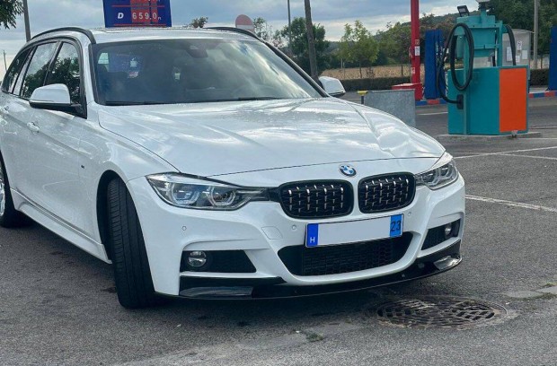 BMW F30 F31 F35 vese díszrács / hűtőrács Gyémánt pálcás fekete/fek-kr