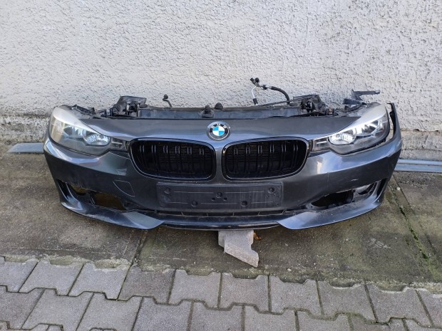BMW F30 Komplett Csavarozhat eleje