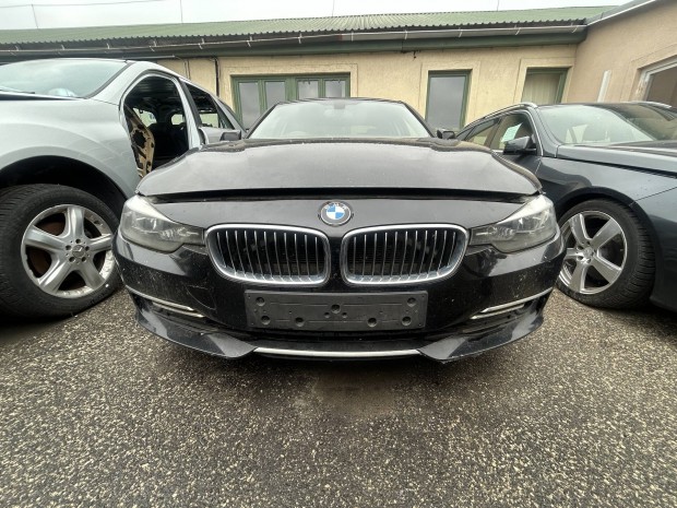 BMW F30 komplett csavaros eleje