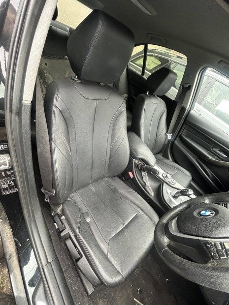 BMW F30 ülés garnitúra