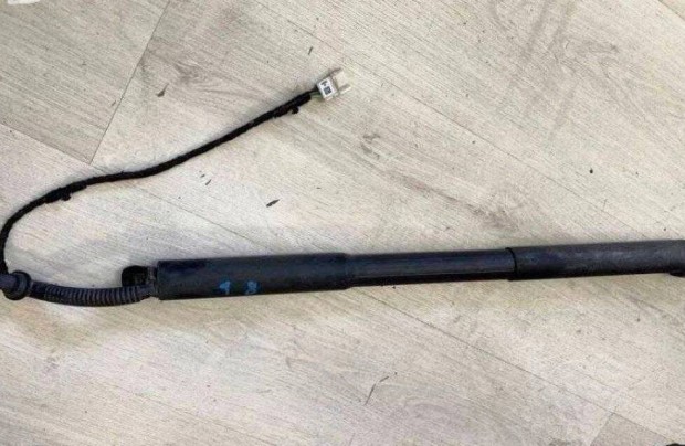 BMW F31 motoros csomagtérnyitó szett (teleszkóp)