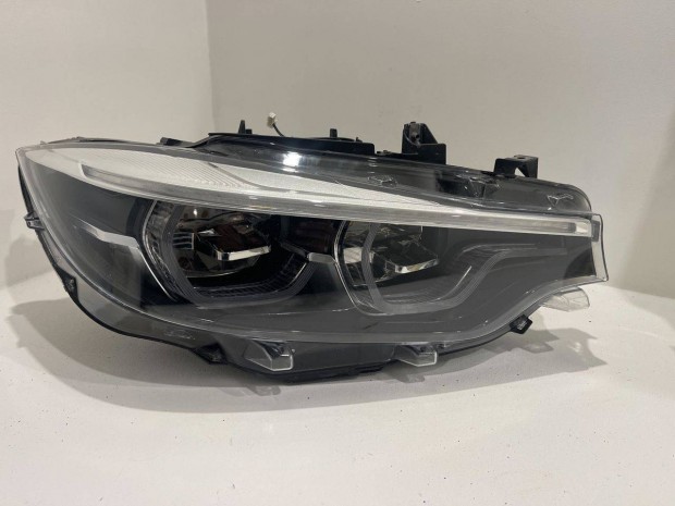 BMW F32 4-es sorozat jobb Adaptive LED fnyszr