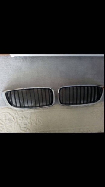BMW F32 F33 F36 F82 F83 F80 (4-es coupe) vese króm/fekete 11pálcás
