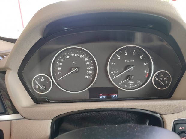 BMW F 3x racsoport benzines elad