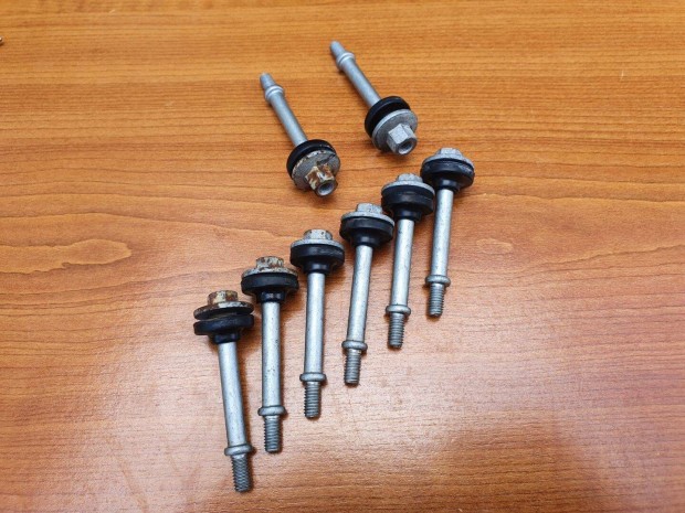 BMW F 650 GS Szelepfedél csavar szett 16836