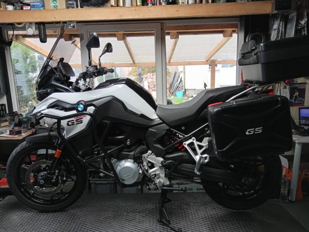 BMW F 750 GS ..