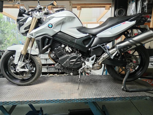 BMW F 800 R ...