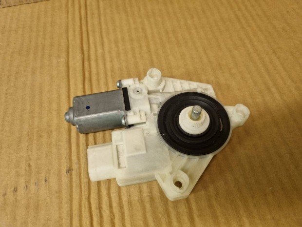 BMW G11 G12 G30 G31 Jobb els ablakemel motor