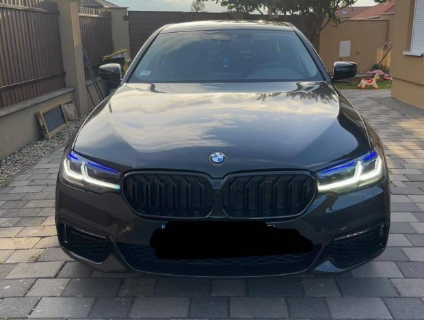 BMW G30 G31 facelift ( 5-s ) dszrcs vese lakk fekete dupla plcs