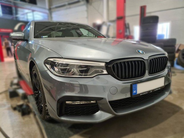 BMW G30 G31 preface (5-ös BMW) vese lakk fekete