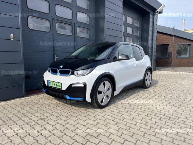 BMW I3 94Ah (Automata) Szervizk�nyv / LCI / LED...