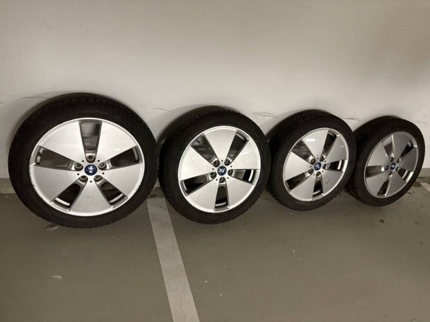 BMW I3 Alufelni Tligumival