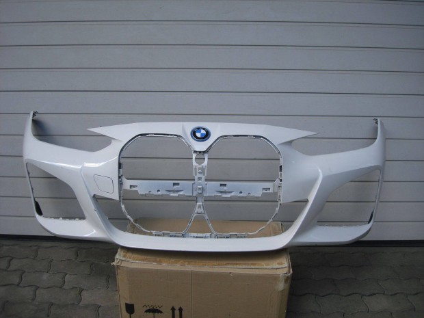 BMW I4 G26 M-Sport radaros első lökhárító 8738585 2021-től Hibátlan