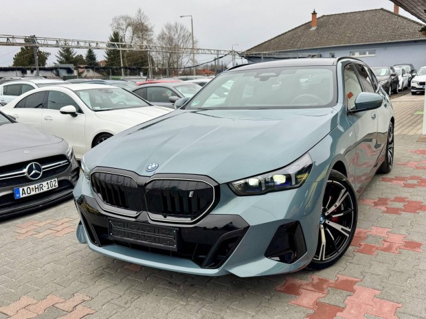 BMW I5 edrive40 81,2kWh Els� tulajdonost�l! M-S...