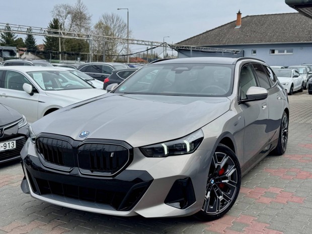 BMW I5 edrive40 81,2kWh Touring.M-Sport Pro Cso...