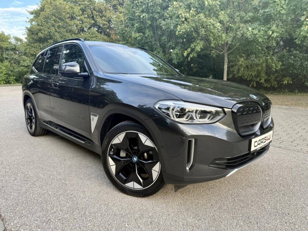 BMW IX3 Impressive Adaptive LED-360 kamera-Head...