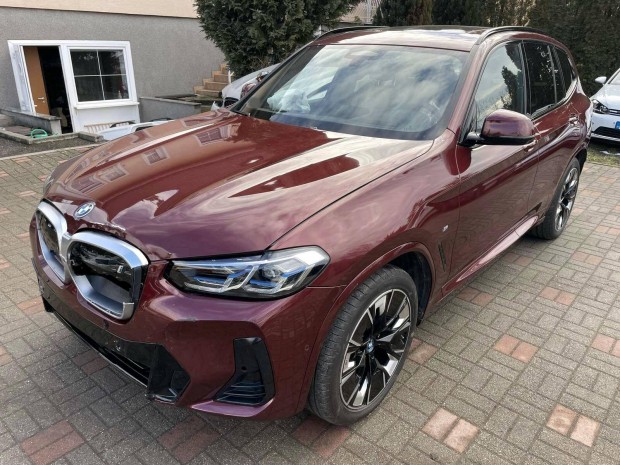 BMW IX3 M sport. Panorama stb