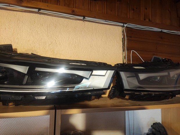 BMW IX LED fnyszr lmpa balos jobbos 