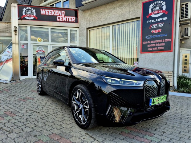 BMW IX xdrive40 74,1kWh ÁFA-s - Garanciális - F...