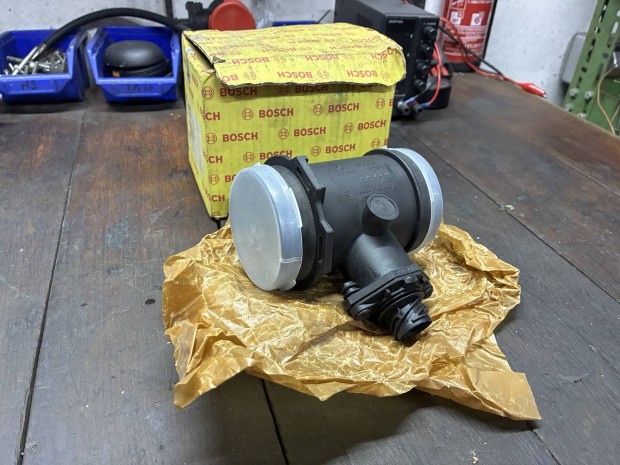 BMW L�gt�megm�r� E36 325 0 280 217 502 