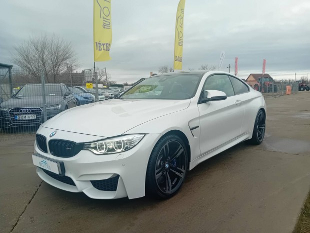 BMW M4 Akrapovic Tuning.F1 Vlt.Friss Szervz