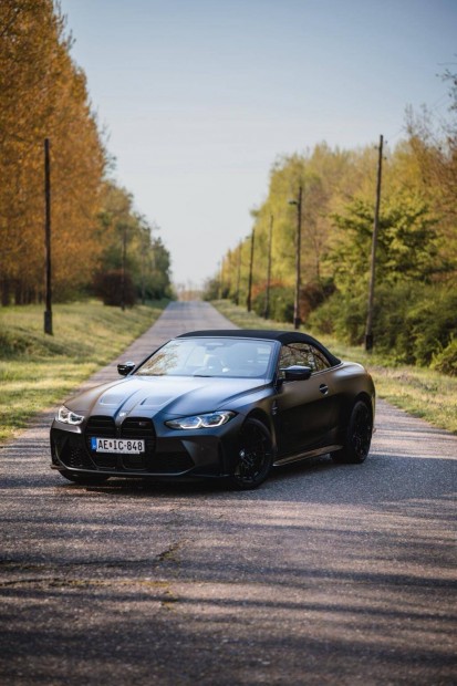 BMW M4 Competition M xdrive (Automata) ÁR Alatt...