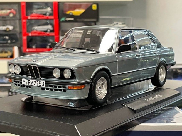 BMW M535i E12 1980 1:18 1/18 Norev 183269