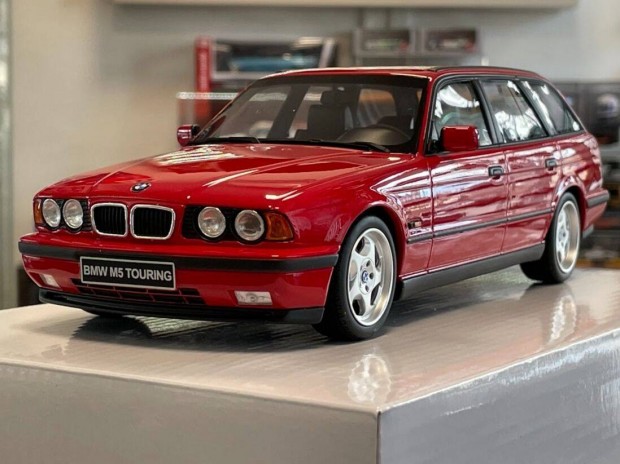 BMW M5 Touring E34 1994 1:18 1/18 Otto Mobile OT951 resin