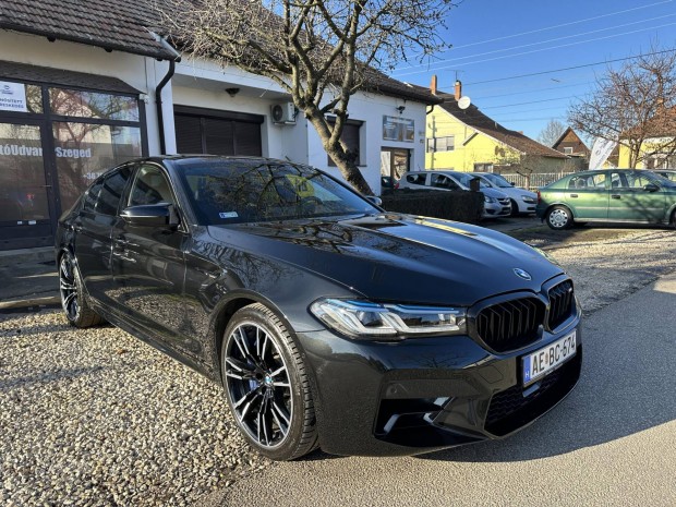 BMW M5 (Automata) Competition PACK / Sérülésmen...