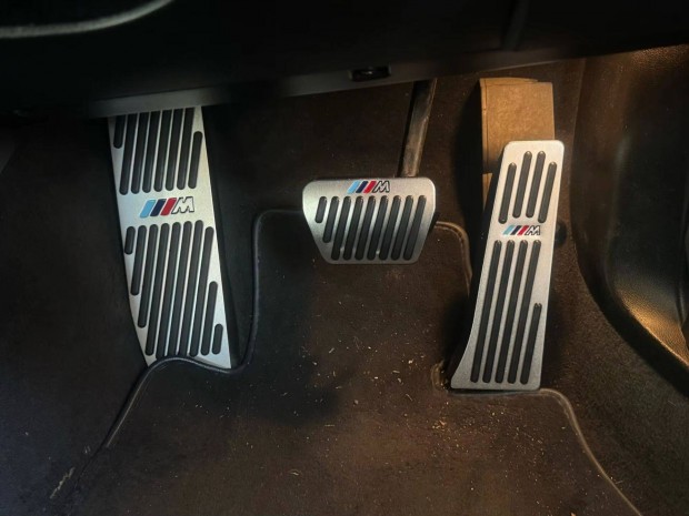 BMW M automata pedl szett szrke