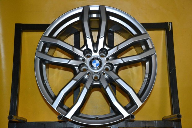 BMW-Mercedes-VW (2381) 20x9 ET33 5x112 agymrete:66,6mm