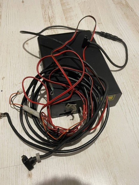 BMW OEM 65128361058 E34 E39 E38 CD váltó