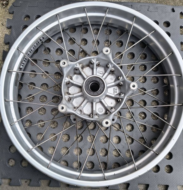 BMW R1200GS klls kerekek (2004-2012)