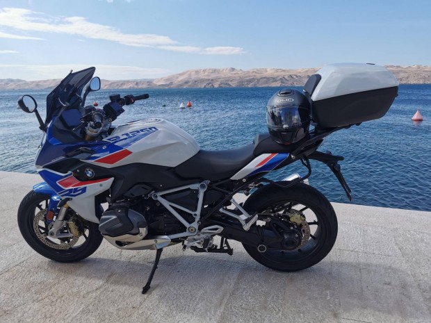BMW R 1250 RS Mo.-i. Szervizkönyv. 5 év garancia