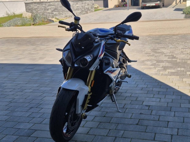 BMW S 1000 R ..
