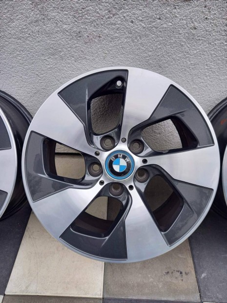 BMW Style 406 gyári 16 colos felni hibátlan állapotban