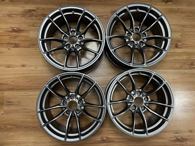 BMW Style 513M felniszett 18" jszer 4x9J