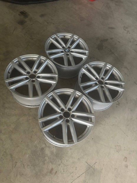 BMW Style 9X19 ET48 5X120 garnitra gyri fnyezssel elad!