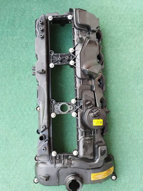 BMW Szelepfedél csavarokkal 3.0 beznizes kb 70ezer km-t ment eladó