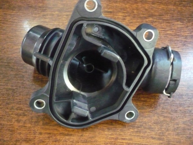 BMW Termosztátház 11 51 7 805 811