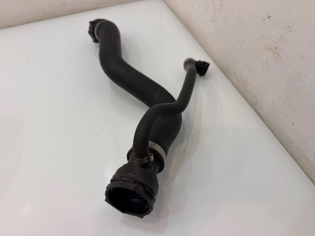 BMW Vízcső 18d 20d 23d E90 E91 E92 E93 E84 E82 E88