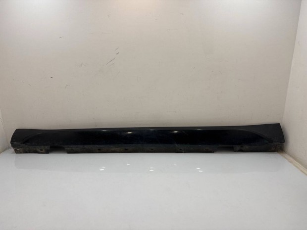 BMW X1 E84 LCI bal oldali gyári küszöbburkolat 51772990599