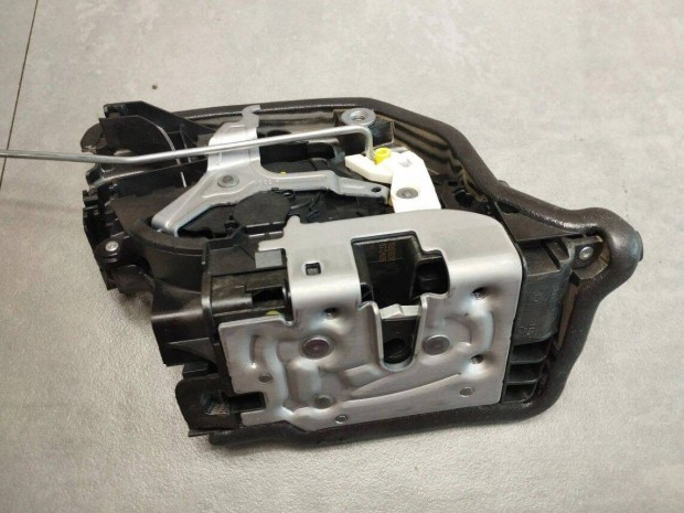 BMW X1 F48 jobb els ajtzr 7281934