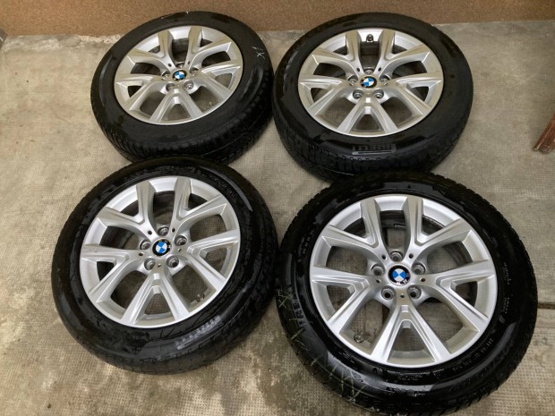 BMW X1 X2 alufelni garnitra 5x112 17 Pirelli 205/60 R17 tli gumi
