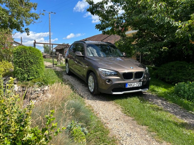 BMW X1 megkmlt