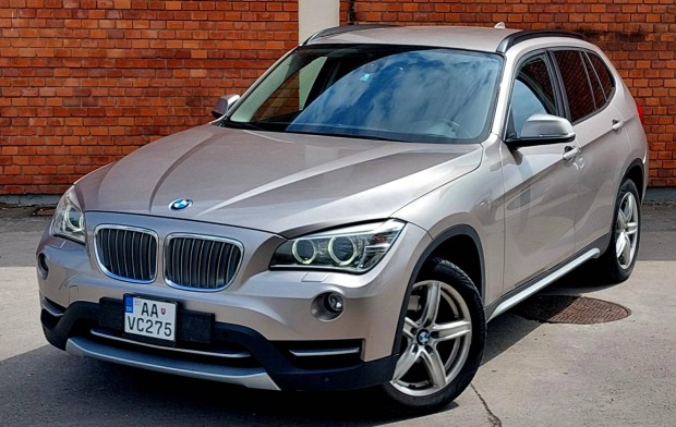 BMW X1 sdrive18d Navi. lsfts. Xenon. Parkradar