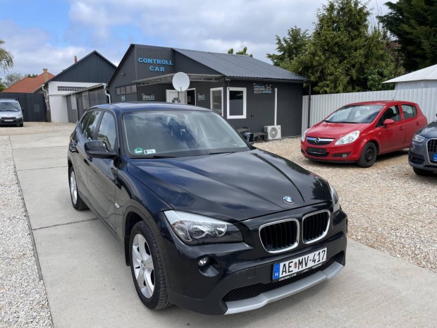 BMW X1 sdrive18i (Automata) 155 ezer km!Automat...